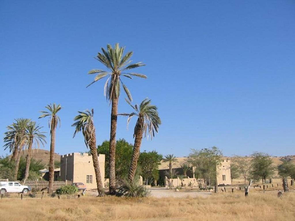 Fort Sesfontein Lodge & Safaris Exterior foto