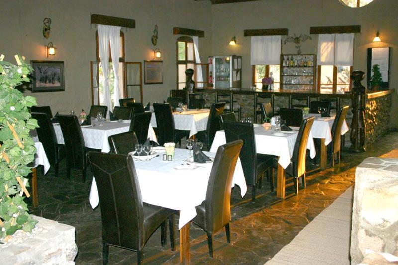 Fort Sesfontein Lodge & Safaris Exterior foto