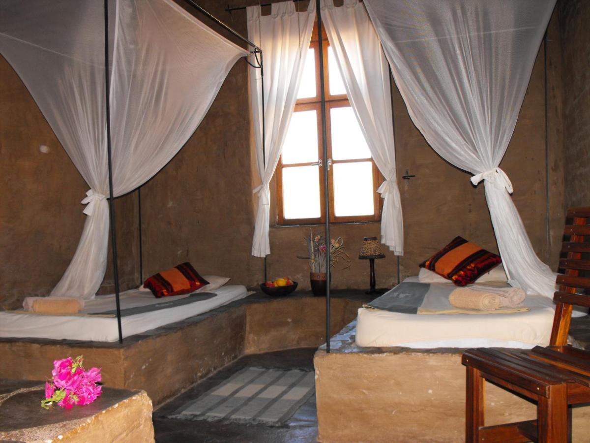 Fort Sesfontein Lodge & Safaris Exterior foto